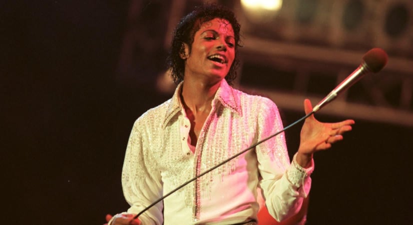 Végre megszólalt a Michael Jackson-film főszereplője: Jacko zaklatási botránya is benne lesz a folytatásban!