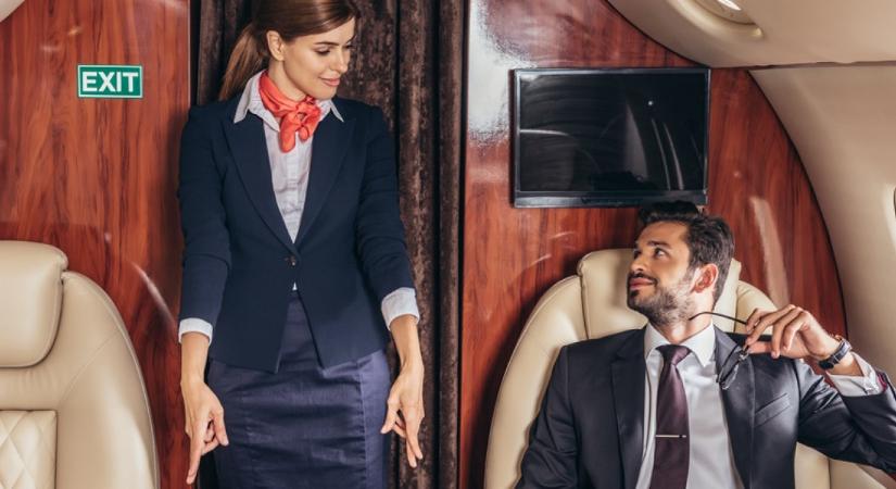 Készülj fel rá, hogy hazudni fog a stewardess, ha ezt a kérdést teszed fel neki a repülőn