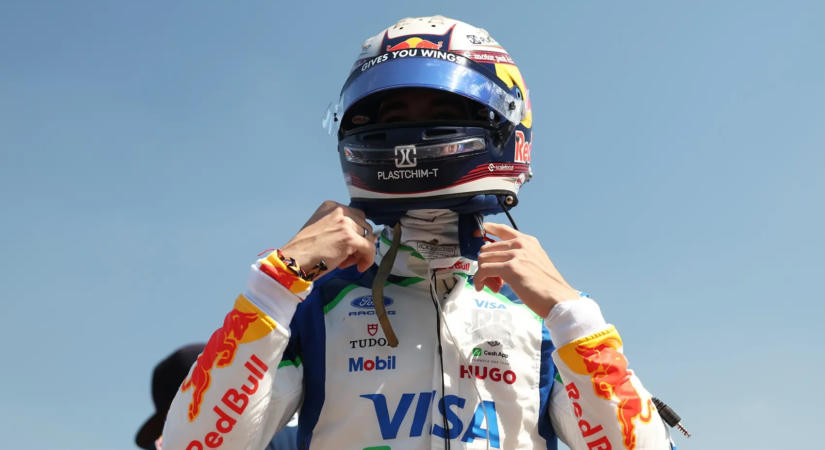 A Red Bull új csodagyereke megszólalt az F1-es előléptetéséről: „Túl kell vészelnünk a nyári szünetet”