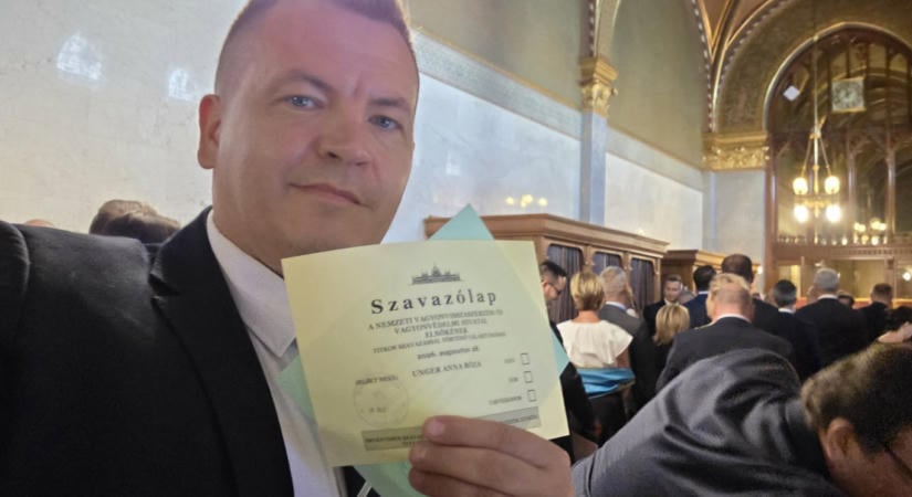 Magyar Paksról üzent burkoltan az Ungert kritizálóknak, képviselőtársa kiosztott egy zaklatót