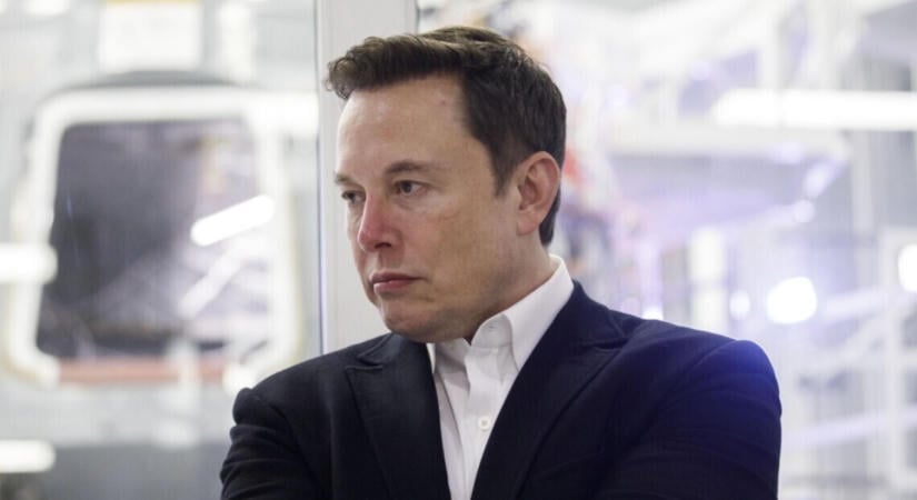 Musk „pénzmosással” vádolta Ukrajnát az amerikai segélyek kapcsán: Lengyelország válaszolt
