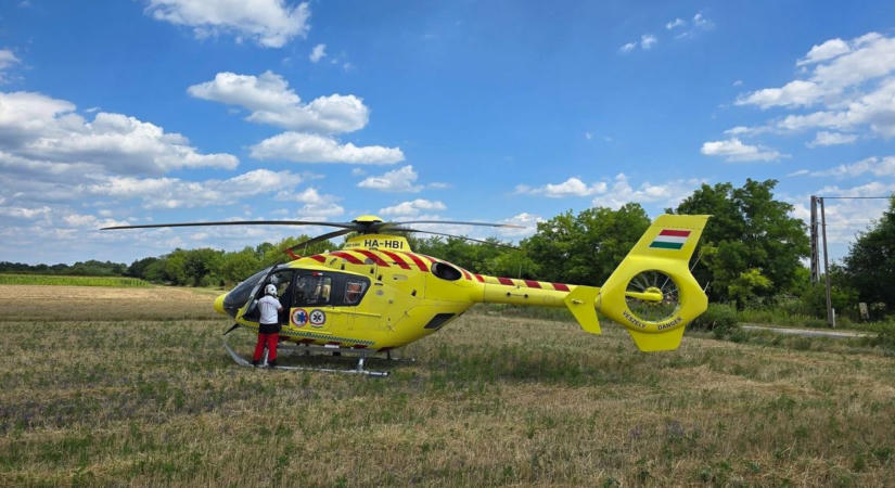 Kamaszfiú szenvedett súlyos égési sérüléseket, mentőhelikopter érkezett hozzá (helyszíni fotók)