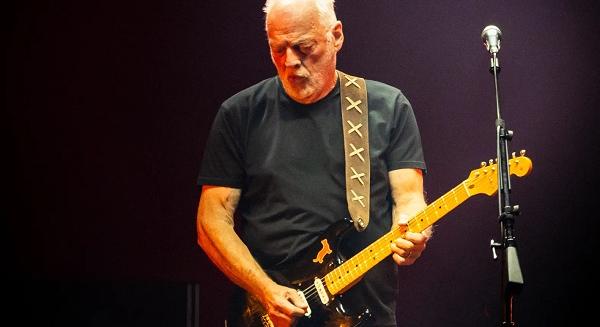 Rekordáron kelt el David Gilmour ikonikus gitárja