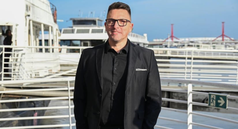 Ákos újra színpadra áll, miután rákdiagnózisa miatt lemondta összes nyári koncertjét