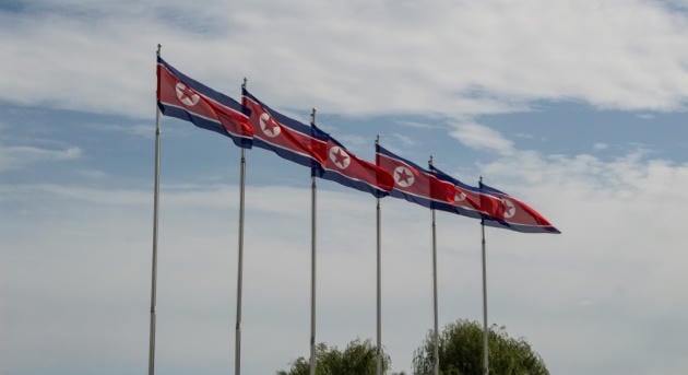 Észak-Korea nukleáris fegyverekkel fenyegette meg az Egyesült Államokat és Dél-Koreát