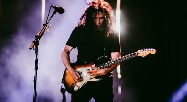 Primus: Larry LaLonde 60 gitárját veszítette el a 2025-ös Los Angeles-i tűzvészben