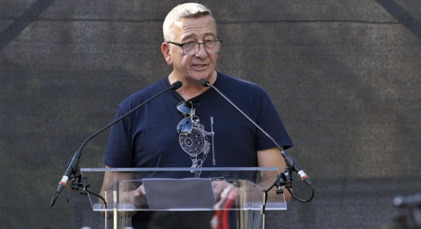 Bayer Zsolt cégének adótartozása és a közpénzből vett felnőtt társasjáték