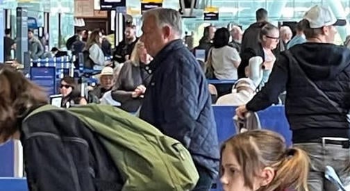 Orbán Viktor Facebook-oldalán úgy ment a Hankó-videó, hogy közben Belfastban van meccsen
