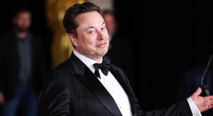 Gigantikus ajándékot jelentett be Elon Musk