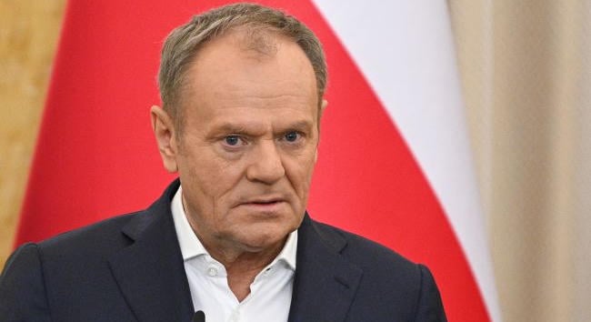 Lengyelországban bejelentették, hogy merénylet készült Tusk és a védelmi miniszter ellen