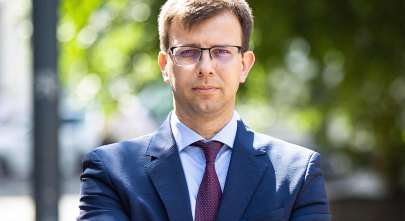 Bóka János feljelentést tesz a más helyett szavazó tiszás képviselők ügyében