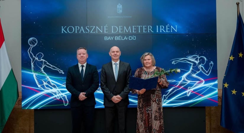 Megyei edzők munkáját is elismerték a Magyar Sport Napja alkalmából tartott gálán