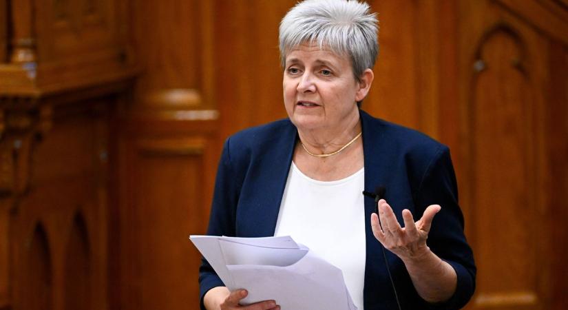 Nem engedi Lannert Judit oktatási miniszter egy református gimnázium bővítését