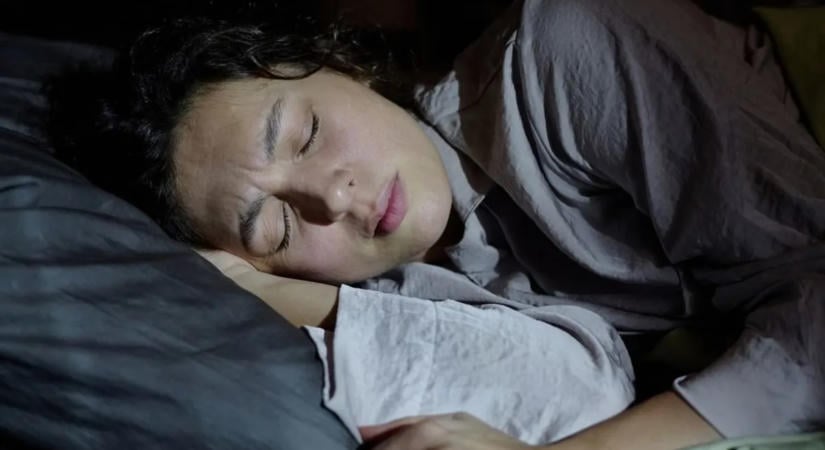 Rémisztőbb, mint a fulladás  ettől bénulhatsz le reggelre