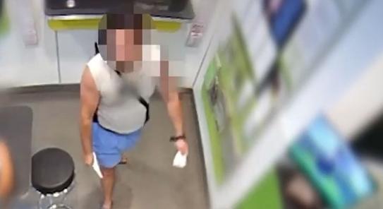 Vesztett a fogadáson, törni-zúzni kezdett a lottózóban