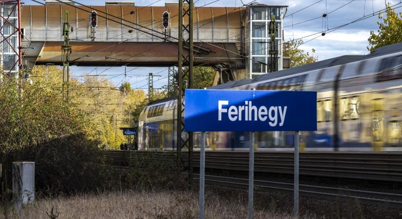 Március óta nincs döntés a ferihegyi gyorsvasútra kiírt pályázatról, a Magyar-kormány kivár, új megoldást keresve