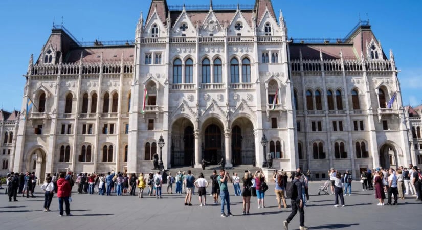 Nem változtak a Kossuth téri mozgás szabályai