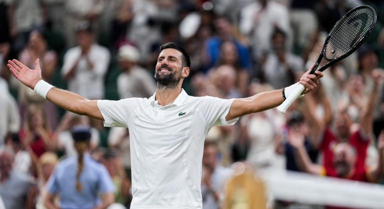 Legyőzheti-e Novak Djokovics a címvédő, világelső Jannik Sinnert Wimbledonban?