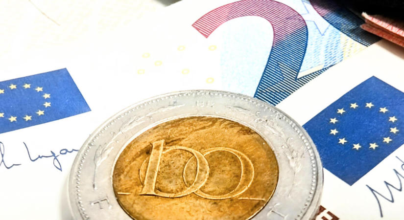 Rekordot döntött a devizavásárlás, nem csak a tehetős magyarok rendezik át megtakarításaikat