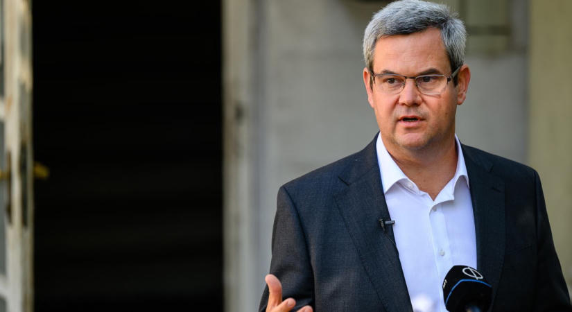 „Ne legyetek ostoba, agyatlan sakkbábuk”  Takács Péter sajátos stílusban üzent a „kedves felheccelt tiszásoknak”