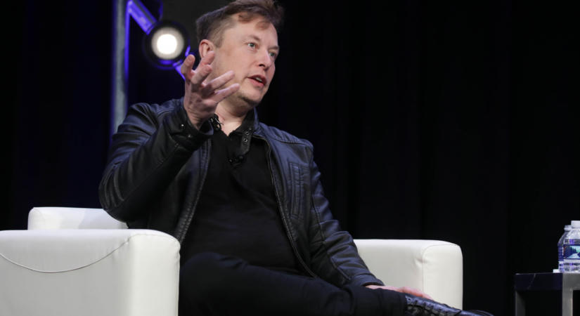 Kiderült: Volodimir Zelenszkij az egyik legmagasabb rangú állami elismerést adta Elon Musknak