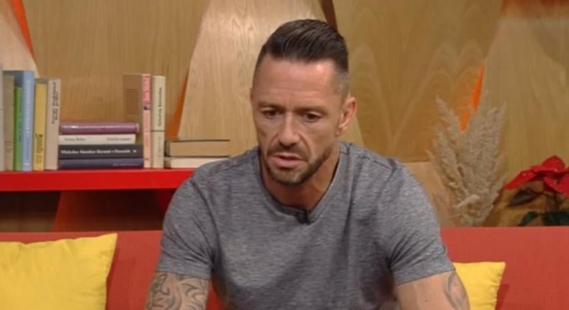 Friss: a rendőrök vitték el Kabát Petit