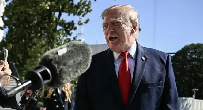Trump szerint terhelő információik vannak Clintonról, Obamáról és Bidenről