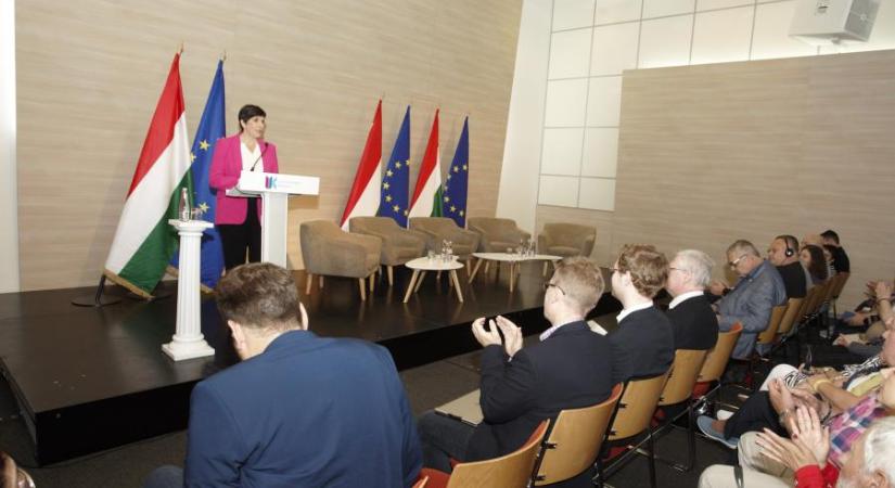 Orbán Viktornak az utóbbi években szaporodnak a hibái, sokan tudják, hogy nem ő a megoldás