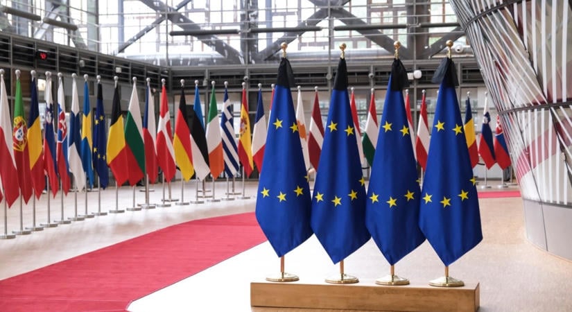 Meghosszabbította a külföldön folytatott rosszindulatú orosz hibrid tevékenységekre válaszul hozott szankciós keretet az EU