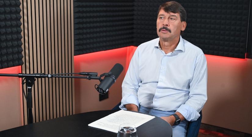Áder János: Meg kell állítani a politikai lincshangulatot