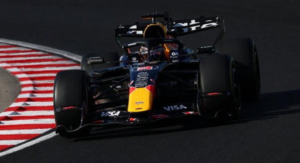 Red Bull, algoritmus, ájulás: a nap hírei egy helyen