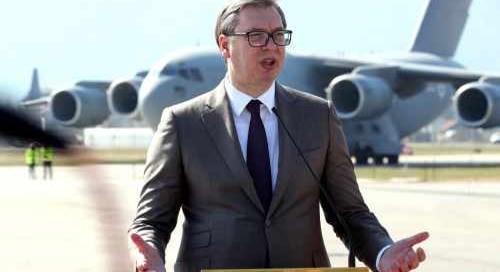 Nem indulhat ismét elnöknek Vucic, így bejelentkezett a kormányfői posztért
