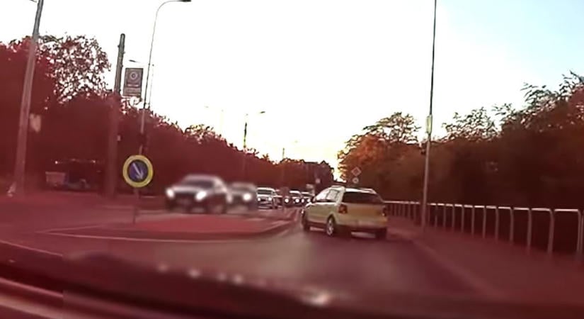 Videóra vették, ahogy mindenkit maga alá rendelt az újpalotai ámokfutó – csattanás lett a vége