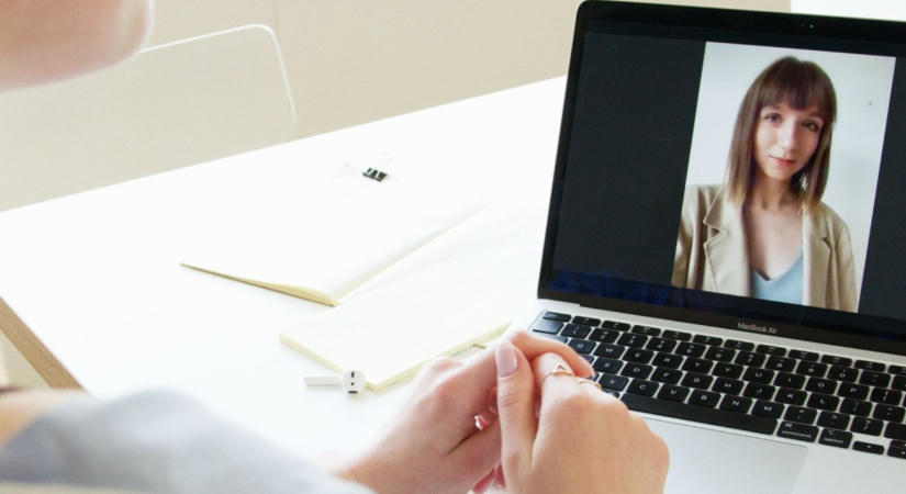 Csalár Dorina az Internet Hotline programról (BARKOCZI.BENCE)