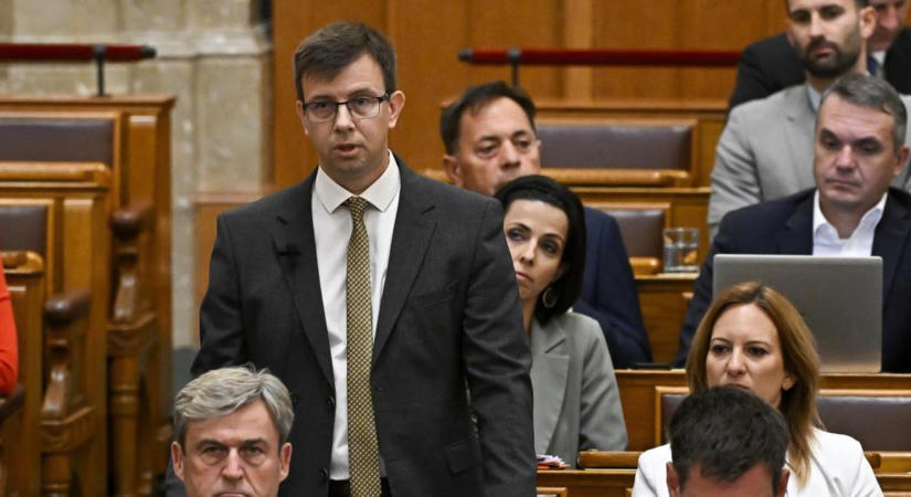 Bóka János szerint Magyar Péter olyan, mint a Titanic kapitánya