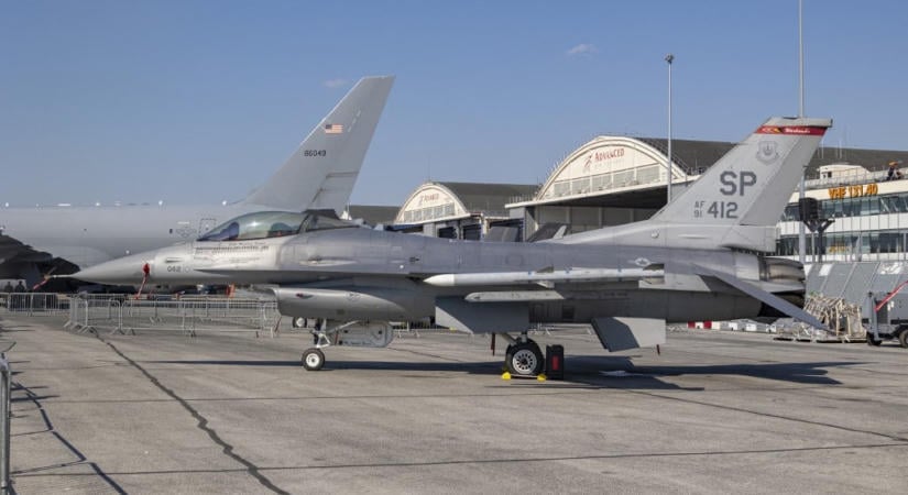 Lezuhant az amerikai légierő egyik F-16-os harci repülőgépe