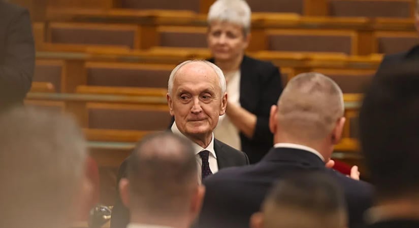 Alkotmányjogász az Origónak: Baka András még nem gyakorolhatja az elnöki jogköröket