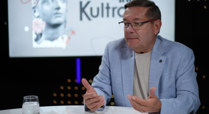 Olyan hotelbe menekülnek a hírességek, amely egy megközelíthetetlen sziklán áll