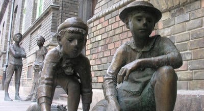 A Pál utcai fiúk napja az ELTE Füvészkertben