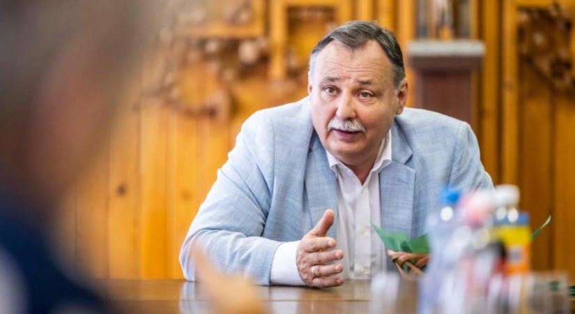 Kevesebb bajba jutott állat, korszerűbb menhelyek – ezt tervezi Gajdos László