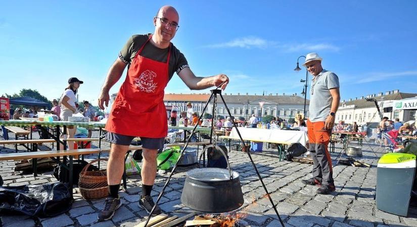 Megvan az időpont, elstartolhat a Bajai Halfőző Fesztivál