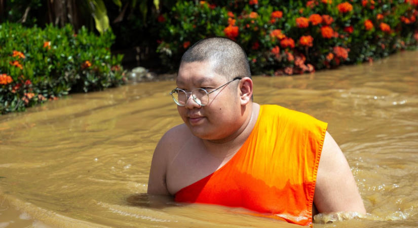 Katasztrófa Japánban: emberek fulladnak meg a 30 centis esőzésben