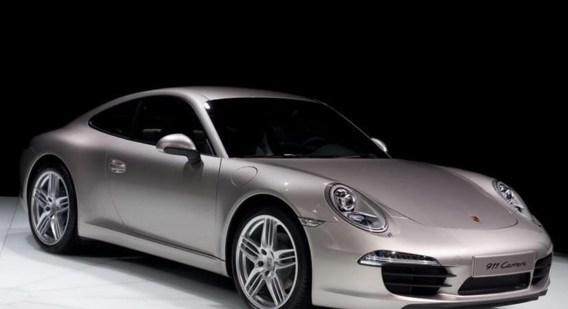 Még több luxus lesz a Porscheban