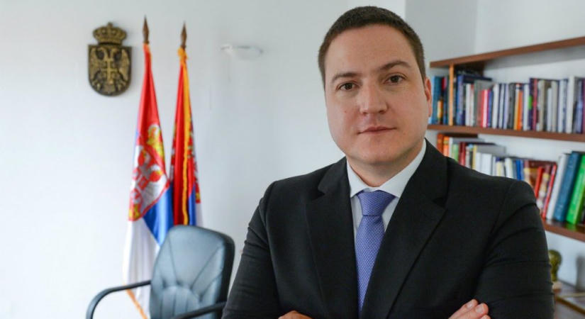 Branko Ružićot kizárták a Szerbiai Szocialista Pártból