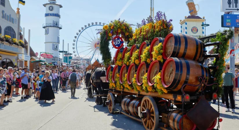 Müncheni Oktoberfest 2026: mikor nyílik meg a fesztivál, hagyományok és mennyibe kerül a látogatás
