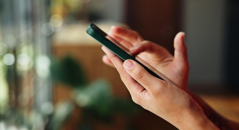 Így vernek át a mobilfizetéssel – komoly figyelmeztetés érkezett