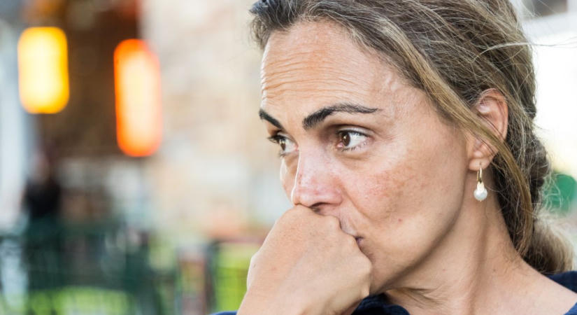 Te is menekülsz a párkapcsolatod elől? Ezek az érzelmi kimerülés jelei nőknél