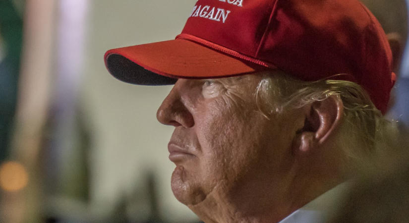 Trump új bűnbakot talált a háború elhúzódása miatt: Ukrajnát