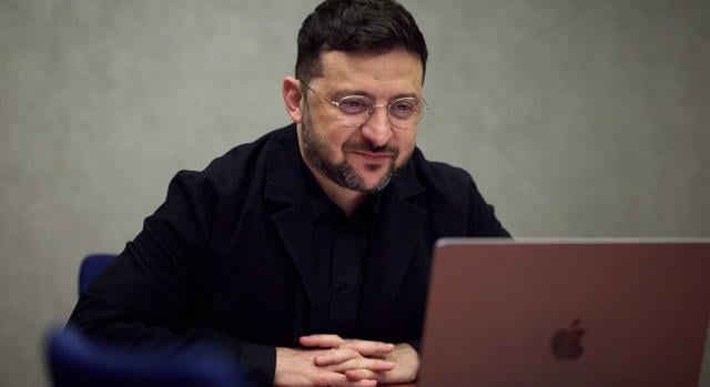 Zelenszkij a finn elnökkel egyeztetett az Ukrajnának szánt támogatásról