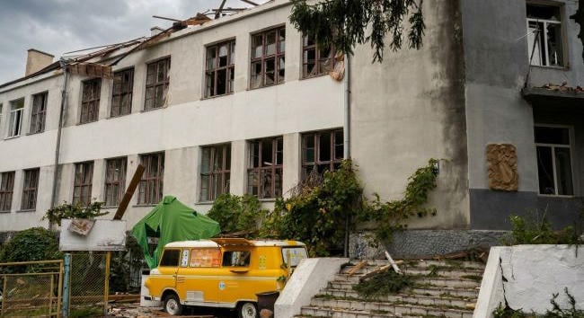 Rivnében 20-ra nőtt az egyetem elleni keddi orosz dróntámadás sérültjeinek száma